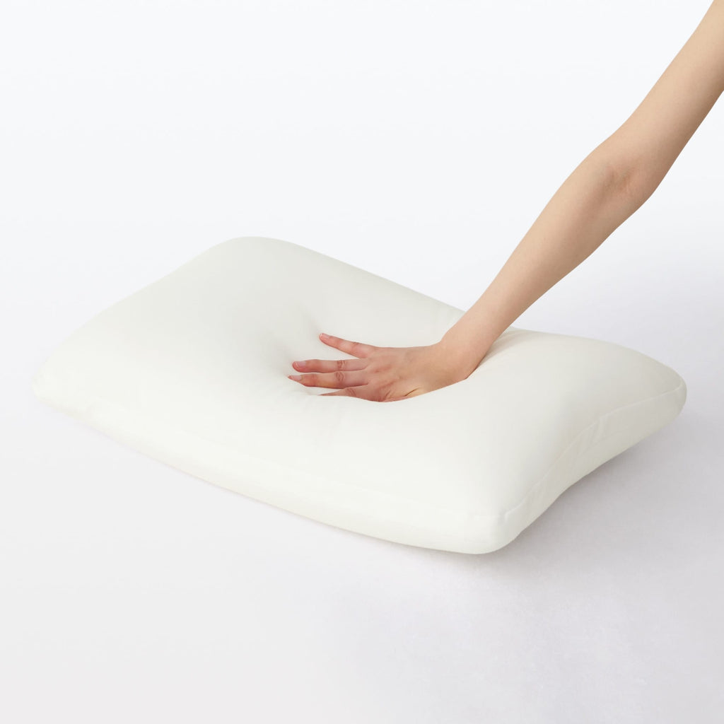 Washable Cover Plump Pillow (40 x 60 cm)