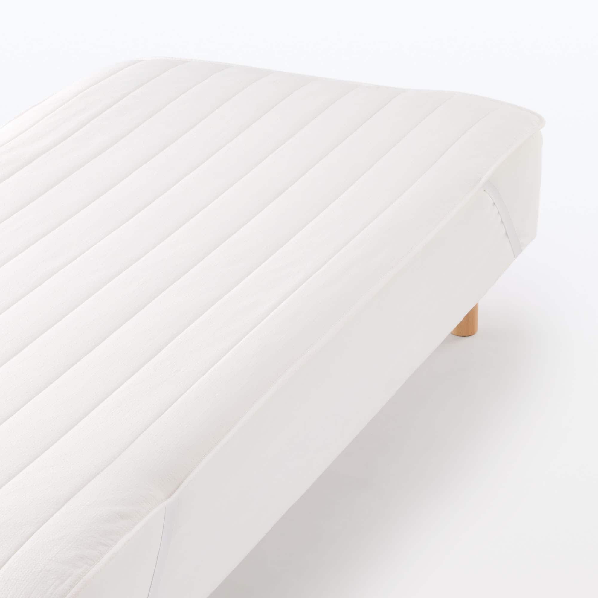 Cotton Seersucker Quilted Pad - King