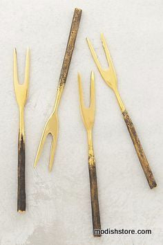Serafina Brass Serveware - Serving Pieces