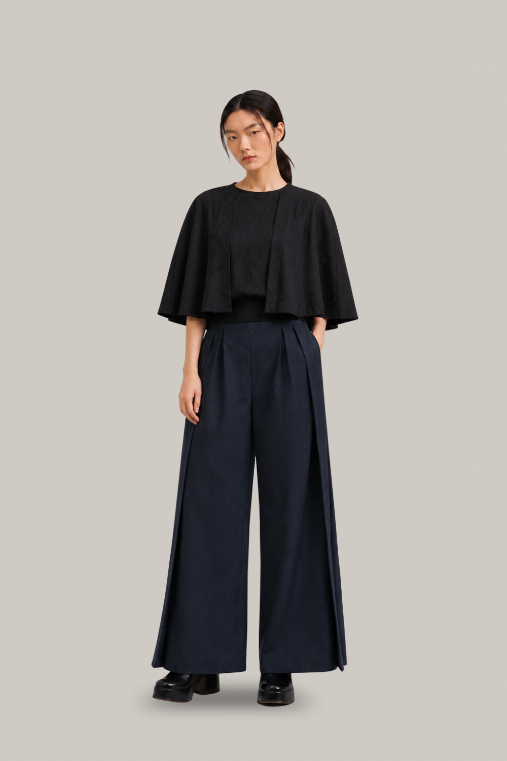 Flo Cape Top