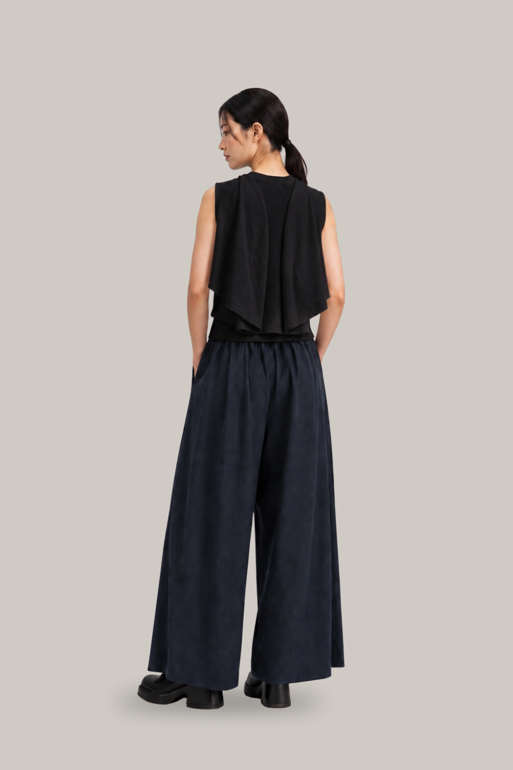 Flo Cape Top